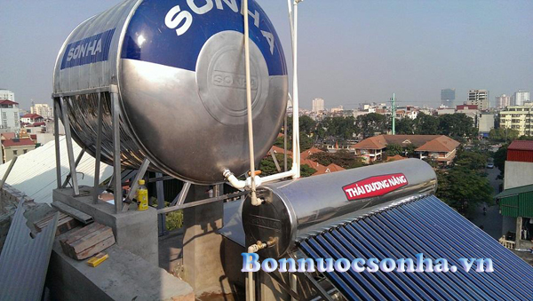 Bồn nước inox Sơn Hà có thiết kế trụ tròn giảm tác dụng của điều kiện tự nhiên khi để trên cao Bồn nước inox Sơn Hà có thiết kế trụ tròn giảm tác dụng của điều kiện tự nhiên khi để trên cao