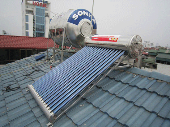 Mô hình thái dương năng và bồn inox Sơn Hà