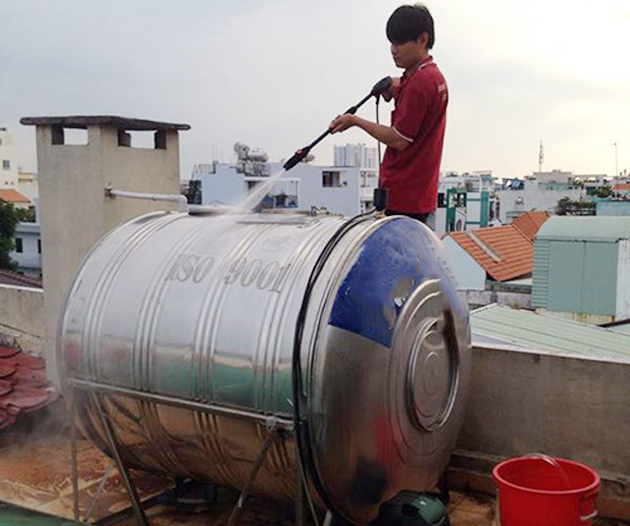 Cách vệ sinh bồn nước Sơn Hà đơn giản và hiệu quả